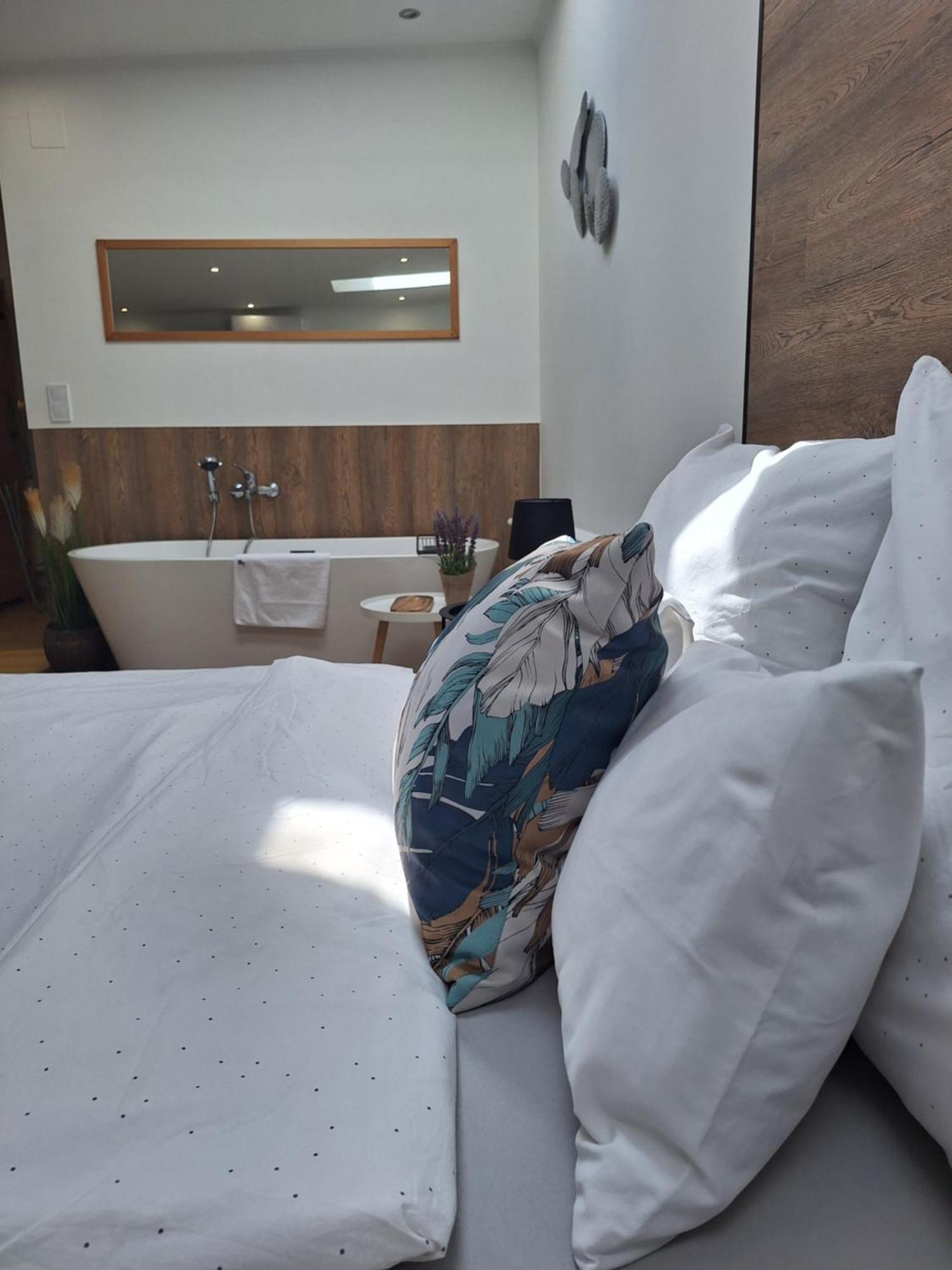 Varfal Apartman II Erlau Zimmer foto
