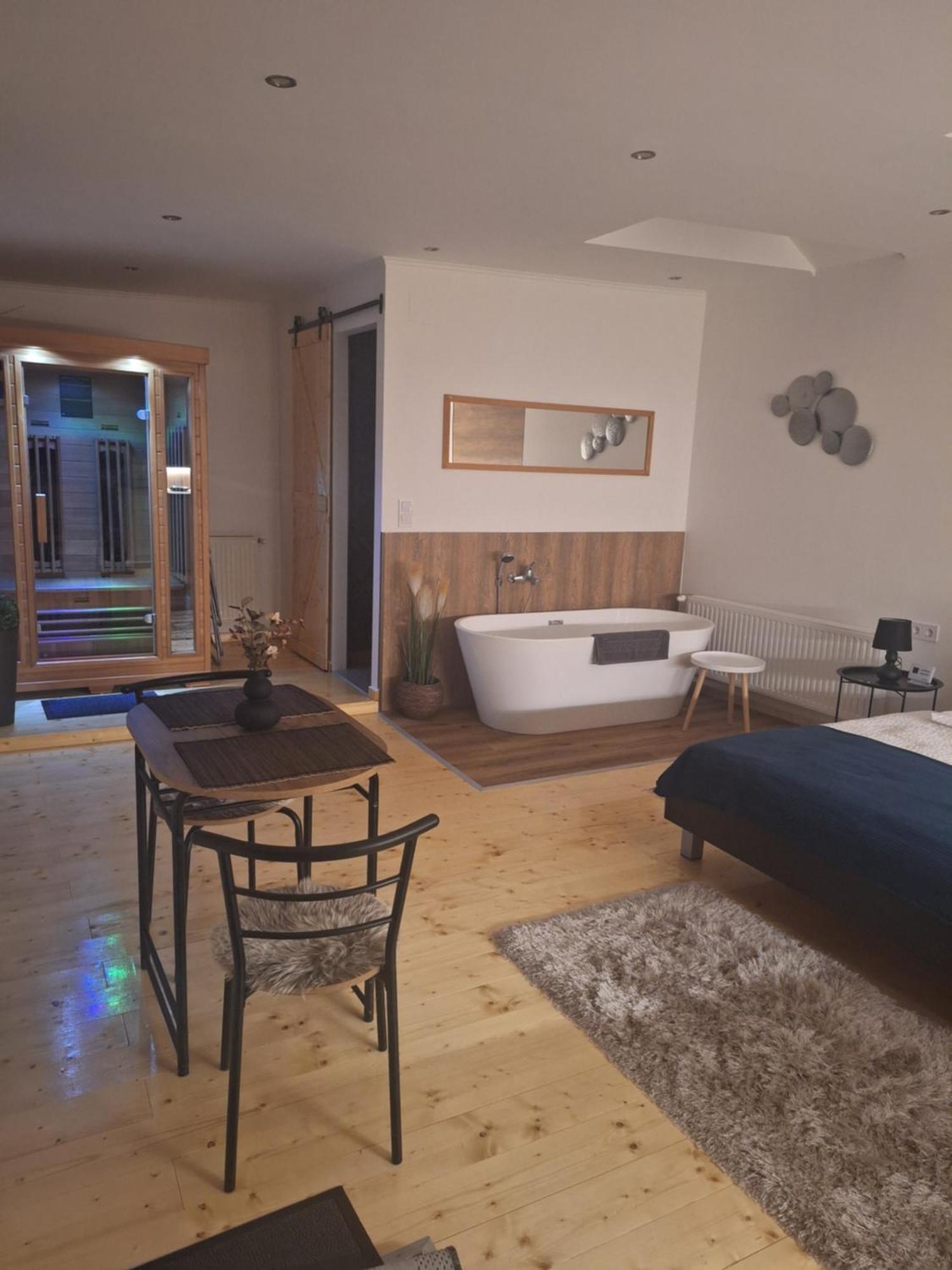 Varfal Apartman II Erlau Zimmer foto